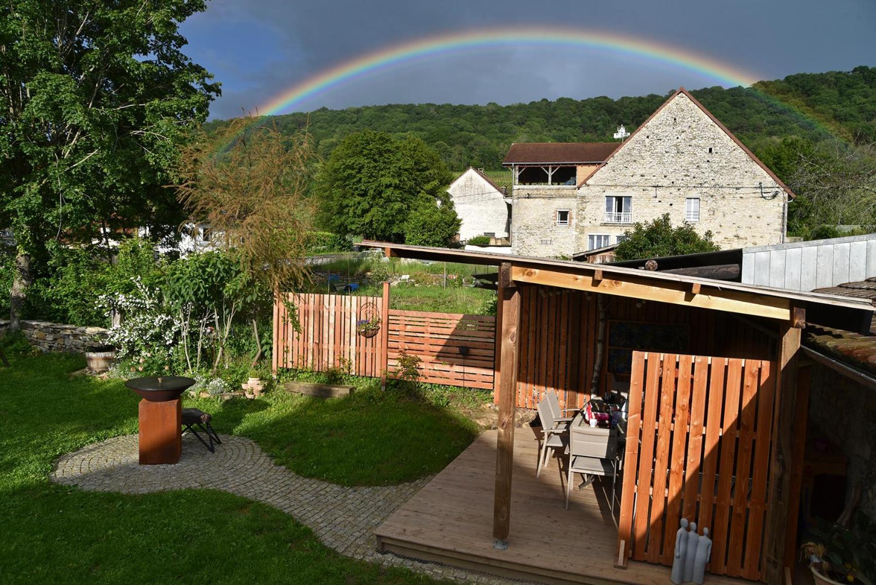 Gite Le Douglas, Vignoble Et Reculees Du Jura - Avec Sauna Lavigny Eksteriør bilde